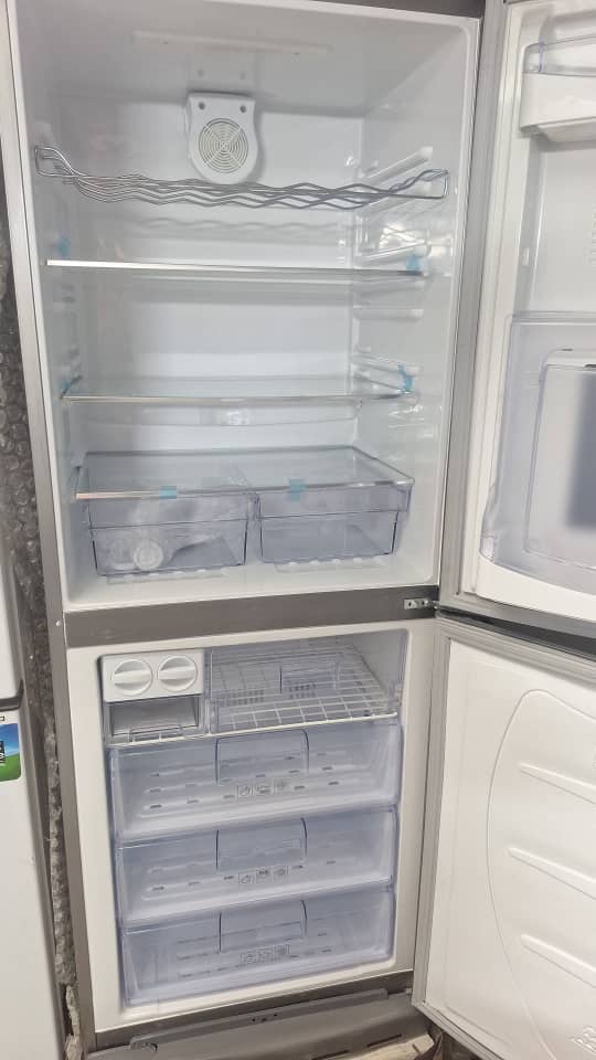 27-foot General best Refrigerator (No Frost) with LG Motor